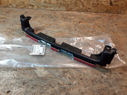 Original GM Opel Halter für die Klappe bei einer Anhängerkupplung in der Stoßstange hinten 9270028 Vectra B