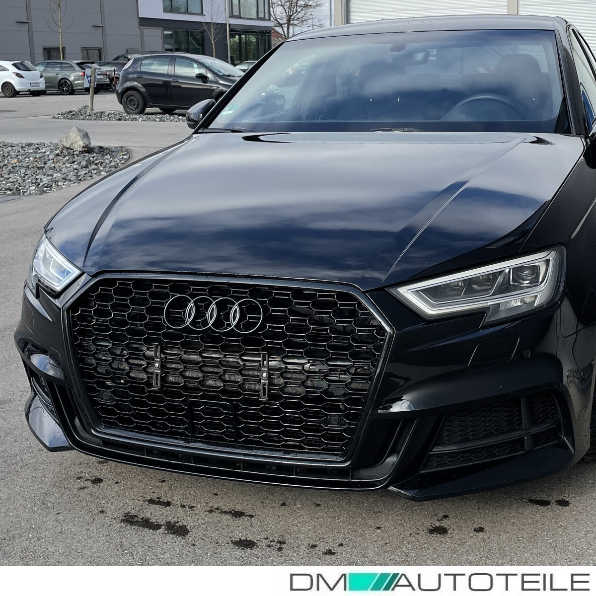 Kühlergrill Wabengrill PDC Schwarz Glanz passt für Audi A3 8V Facelift auch RS3 ab 2015