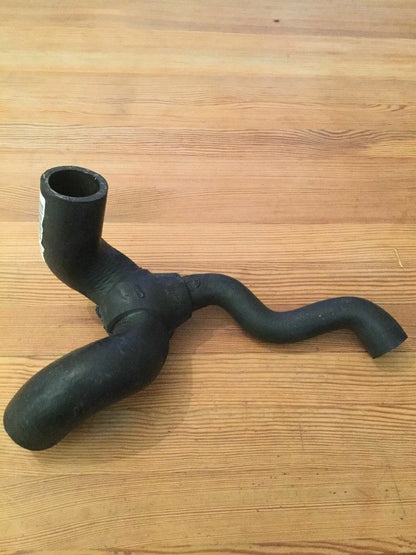 Original Opel Corsa A Auslass Kühlerschlauch NEU