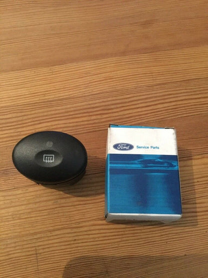 Original Ford Escort Schalter Heizbare Heckscheibe NEU