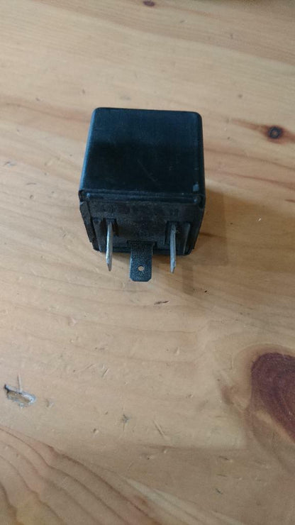 Ford Fiesta Sierra Escort Blinkerrelais original