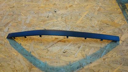 BMW 528i e39 Zierleiste bumper vorne links neu original