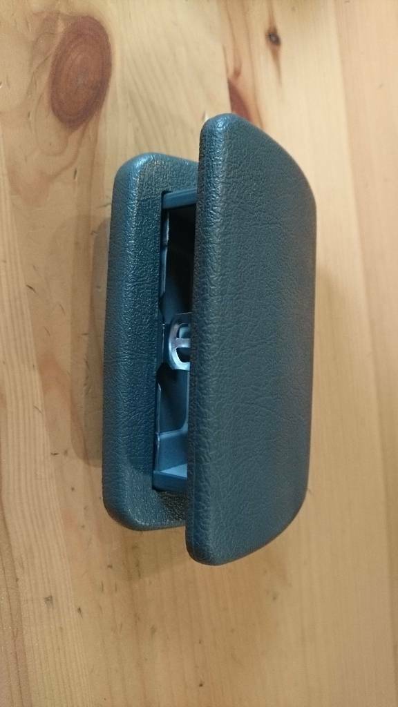 Ascona c Aschenbecher hinten grau neu original gm