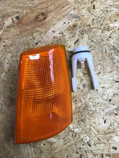 Original Fifft Opel Kadett E Blinker vorne Links NEU