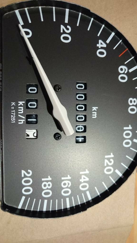 Corsa B Tigra A Tachometer original GM