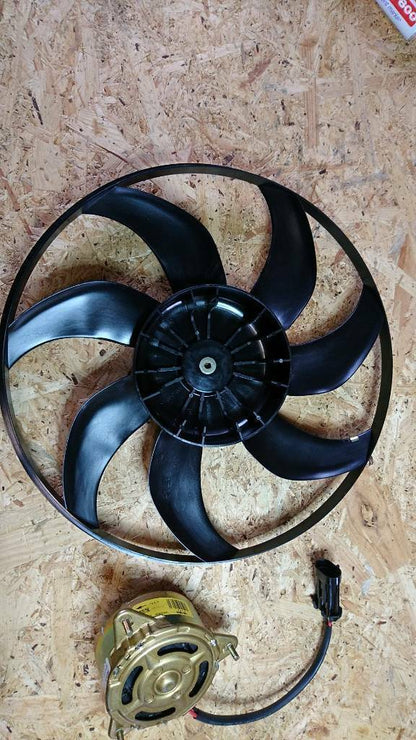 Corsa C Kühlerlüfter Lüfterrad neu original GM