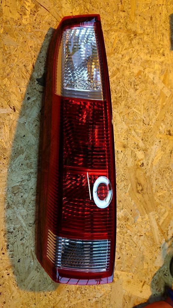 Opel Meriva A Rückleuchte links neu original GM