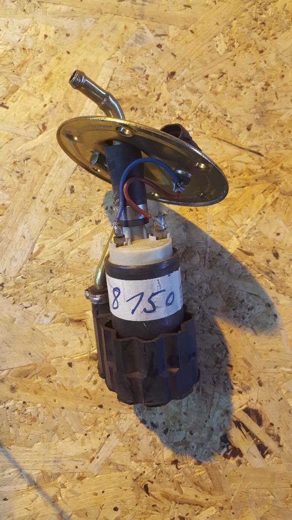 Opel Corsa A Kraftstoffpumpe neu original GM