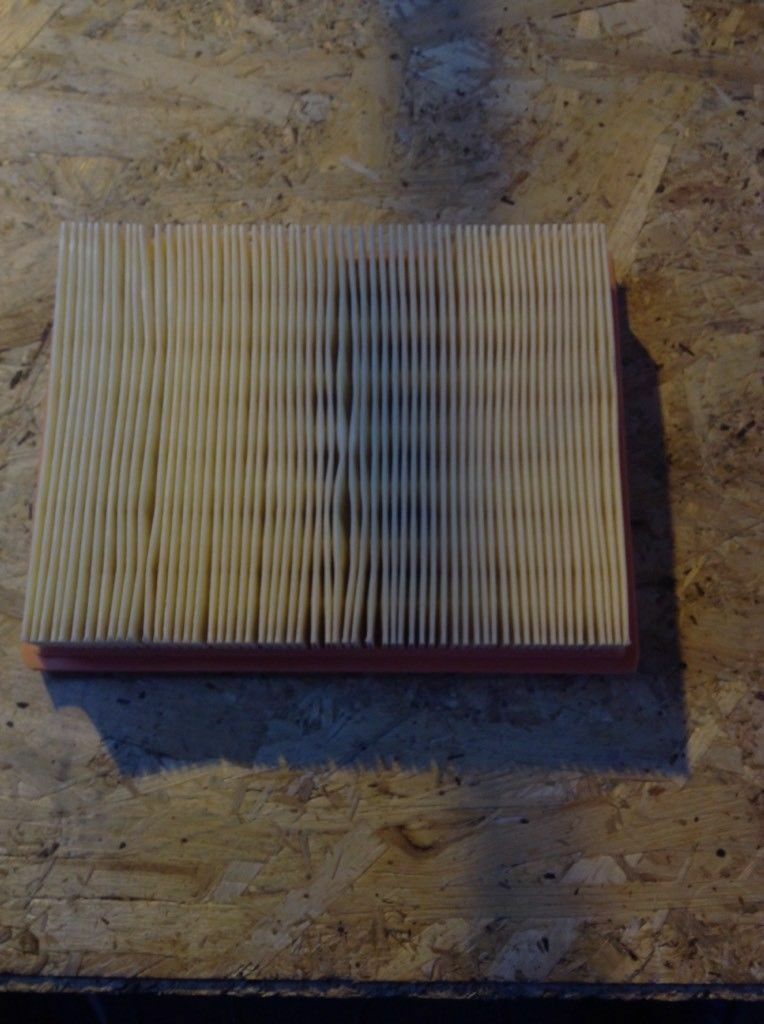 Bosch Luftfilter neu Original GM
