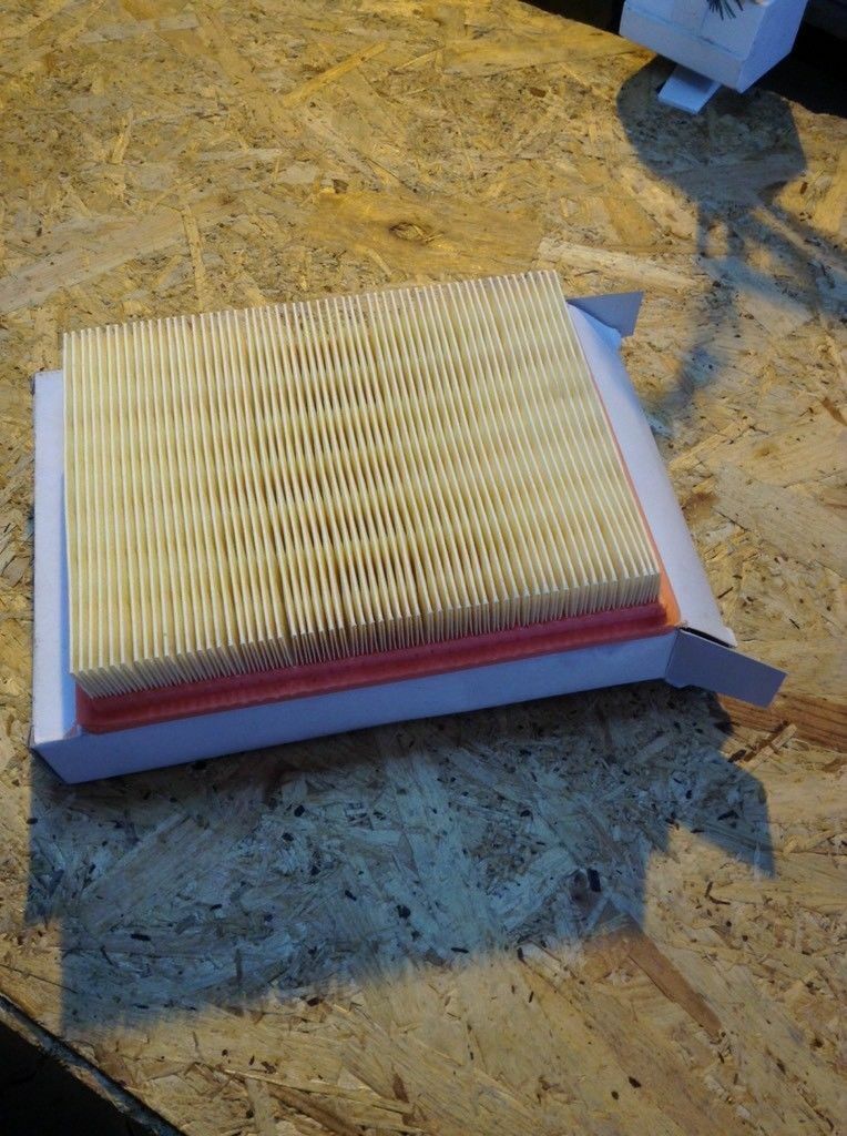 Bosch Luftfilter neu Original GM