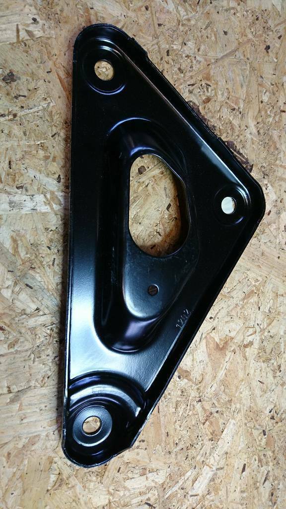 Astra H Zafira B Meriva M Achse Halter neu original GM Opel