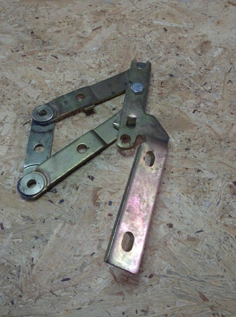 Opel Omega b Scharnier Haube links neu Original GM