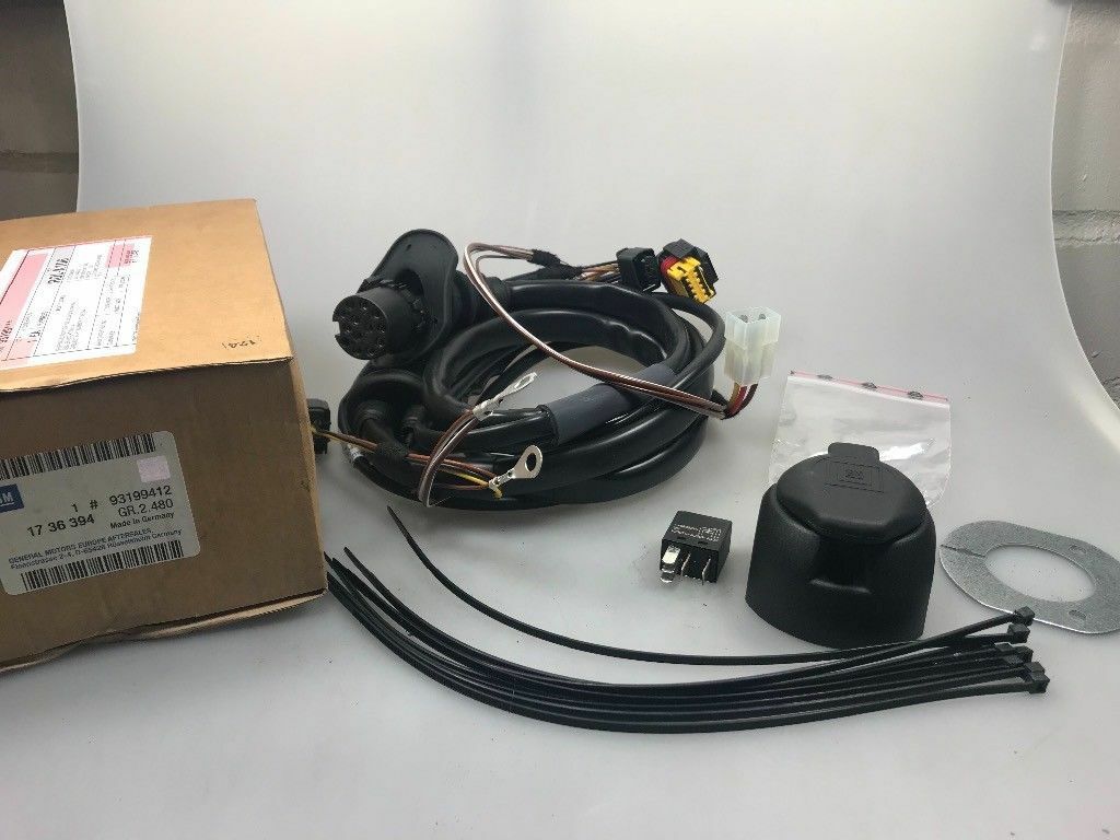 Original GM Opel Vivaro A E-Satz Anhängerkupplung *NEU*