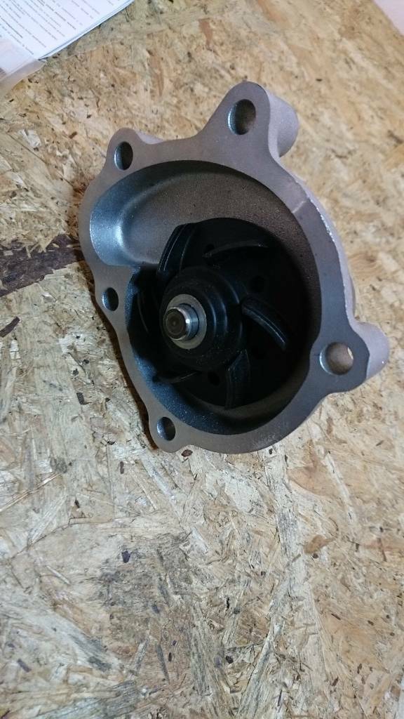 Opel Astra F Wasserpumpe neu original GM