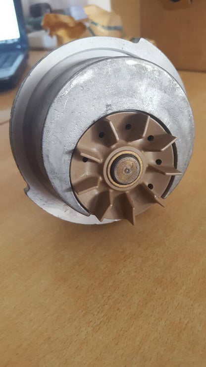 Opel Ascona C Corsa A Kadett E  Wasserpumpe neu original gm