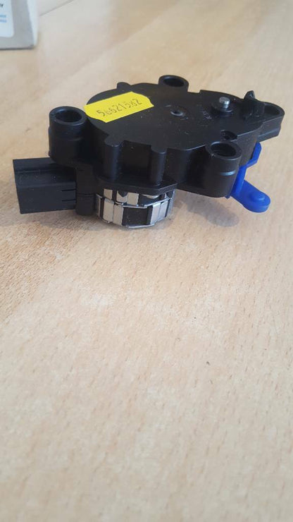 Opel Omega B Servomotor Luftabsperrklappe neu original GM