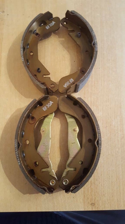 GM Chevrolet Nubira Bremsbacken Satz hinten neu original gm