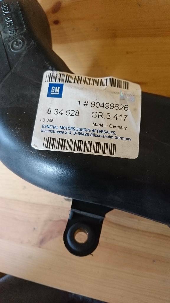 Vectra B Luftfilterkasten Ansaugrohr neu original GM