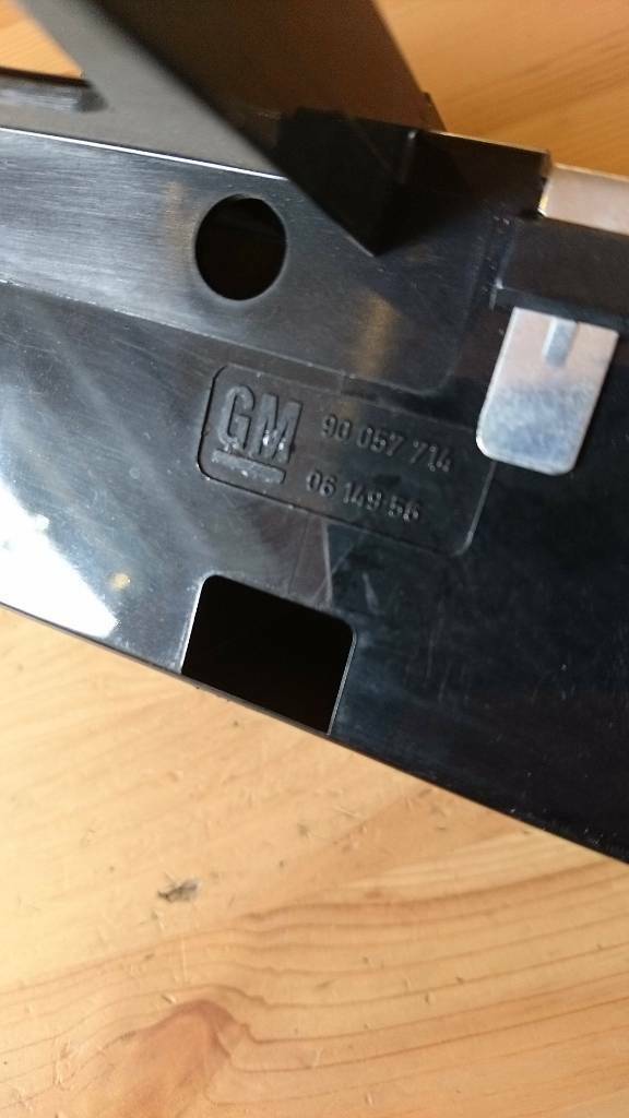 Senator Monza Kassettenbox Ablagefach neu original GM