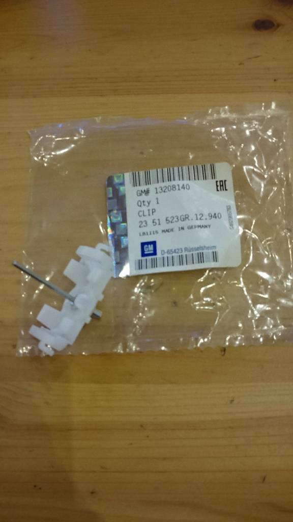 Corsa D E Klemme Dachrinnenabdeckung neu original GM