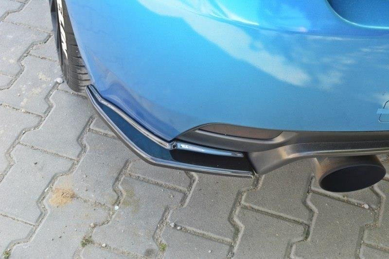 Heck Ansatz Flaps Diffusor für Subaru Impreza WRX STI 2009-2011 Carbon Look