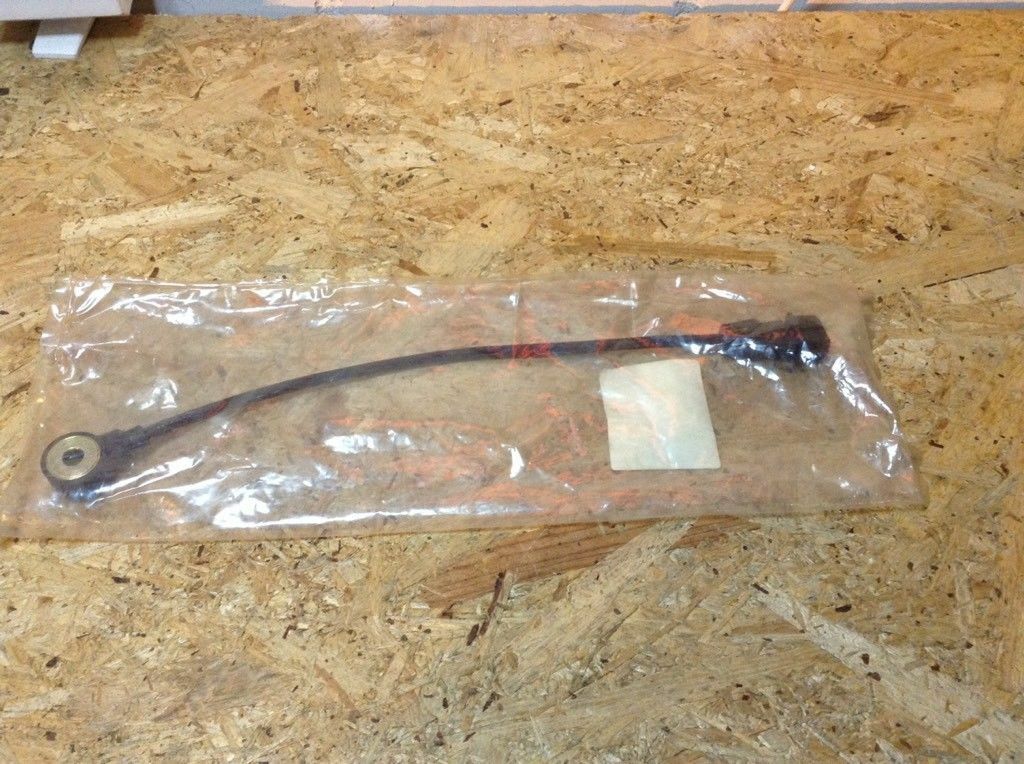 Opel Omega Vectra 2L 16V Klopfsensor neu Original GM