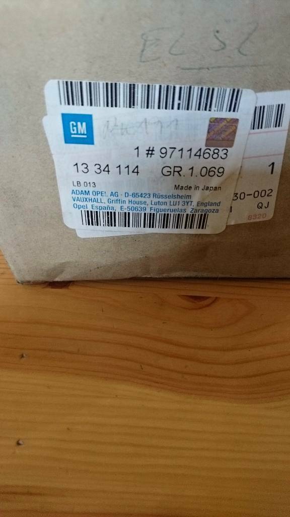 Corsa B Tigra Wasserpumpe Neu original