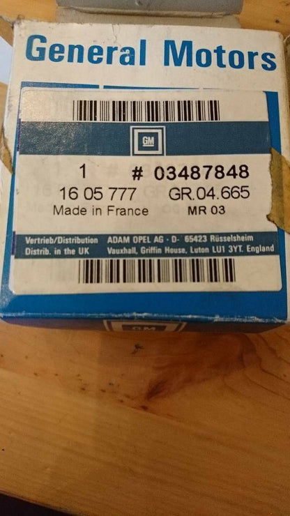 Kadett E Omega A Bremssattel Hülsen Reperaturkit neu original GM