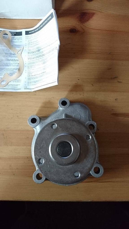 Astra F Corsa B Wasserpumpe neu original GM