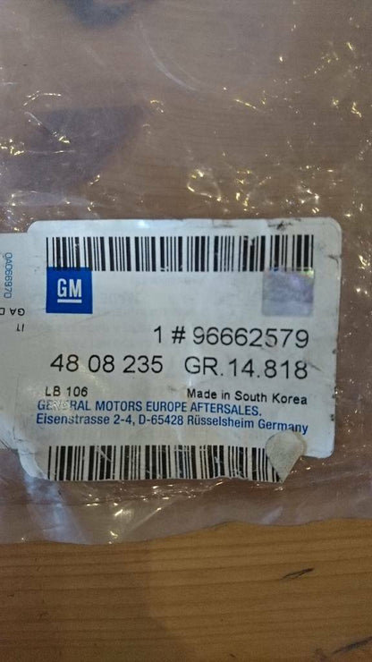 Antara Laderaum Halter vorne rechts neu original GM