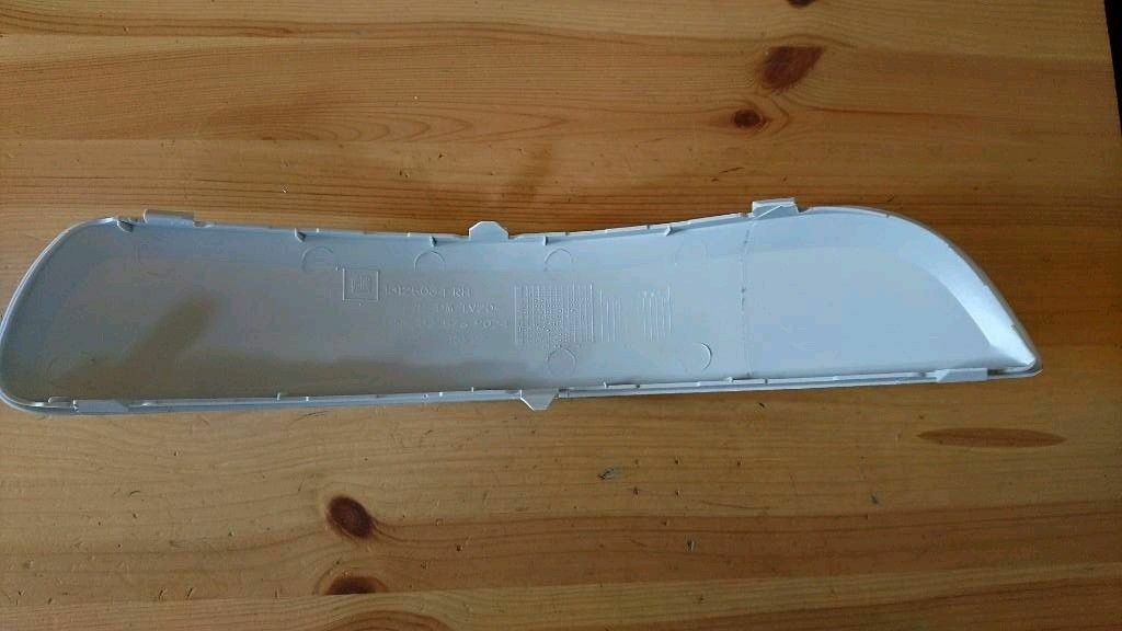 Opel Zafira B Stoßstangen Blende hinten rechts neu original GM