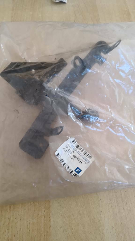 Opel Movano A Halter Stütze Kupplungsleitung Neu Original GM