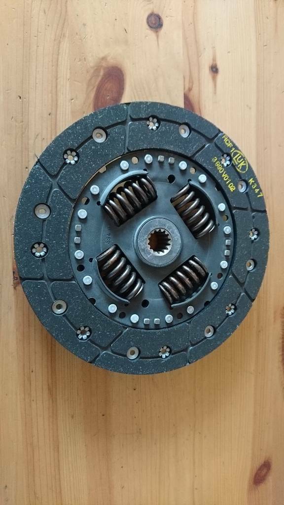 Corsa C D Kupplungsscheibe neu original GM