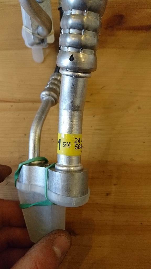 Corsa C Tigra B Klimaleitung klimakompressor neu original GM