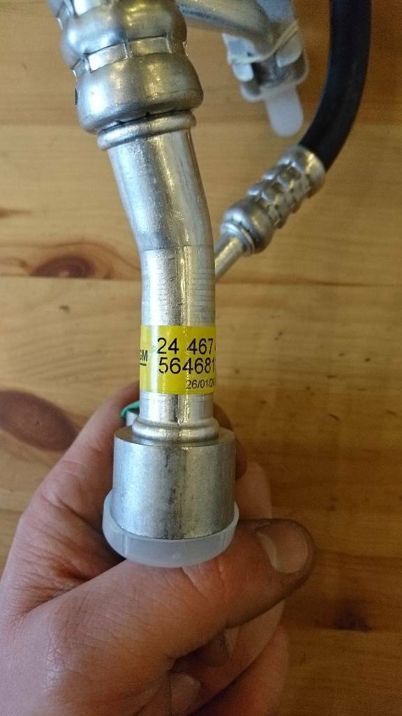Corsa C Tigra B Klimaleitung klimakompressor neu original GM