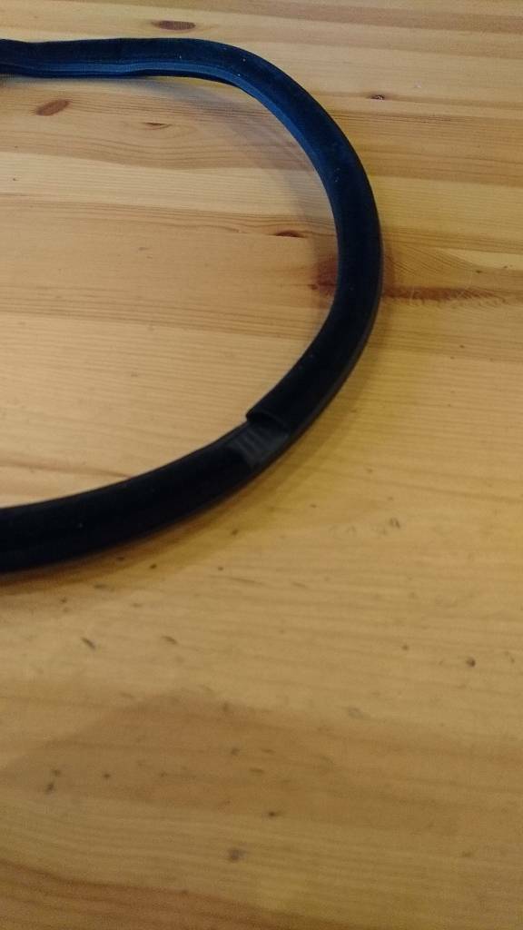 Astra F Fensterdichtung hinten rechts Neu Original GM