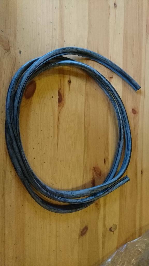 Corsa b Zierleiste heckscheibe neu original gm 90386754