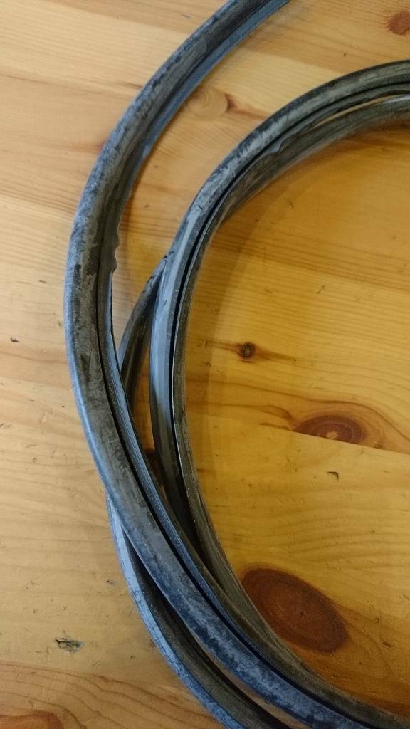 Corsa b Zierleiste heckscheibe neu original gm 90386754