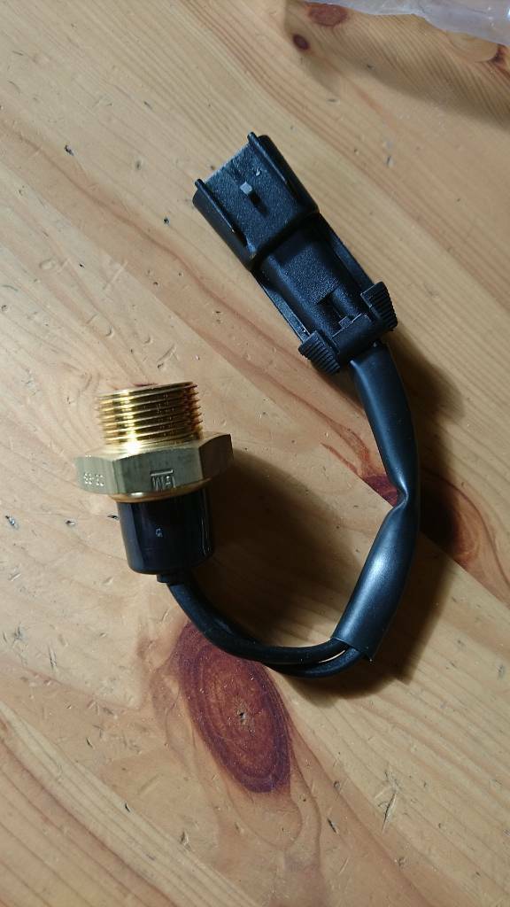 Kadett e Thermostatschalter neu original GM