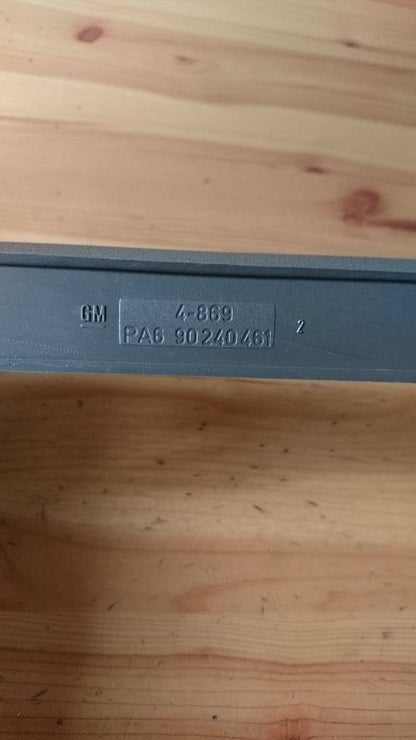 Kadett E Kofferraumdeckel Griff grau neu original GM