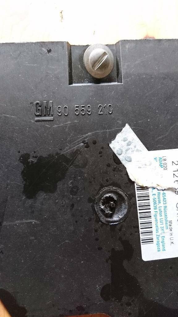 Astra G Zafira A Radhaus Abdeckung neu original GM 90559210