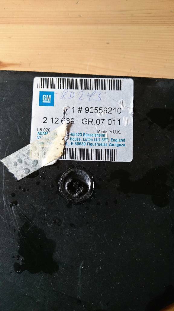 Astra G Zafira A Radhaus Abdeckung neu original GM 90559210