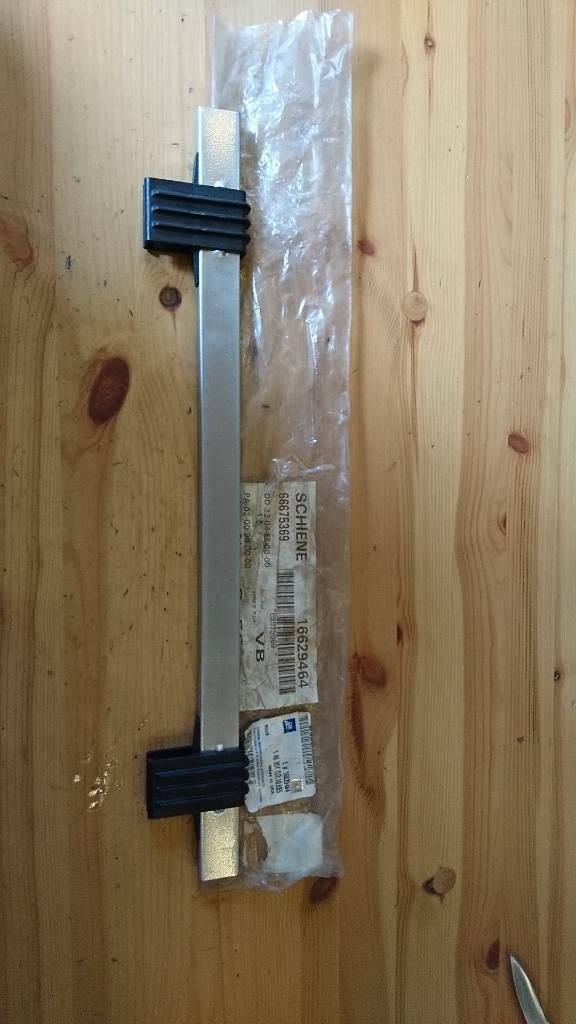 Opel Sintra Halterahmen Fensterscheibe neu GM
