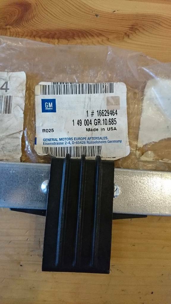 Opel Sintra Halterahmen Fensterscheibe neu GM