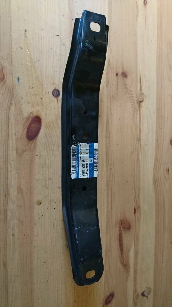 Opel Omega B Querträger Befestigung hinten neu original GM