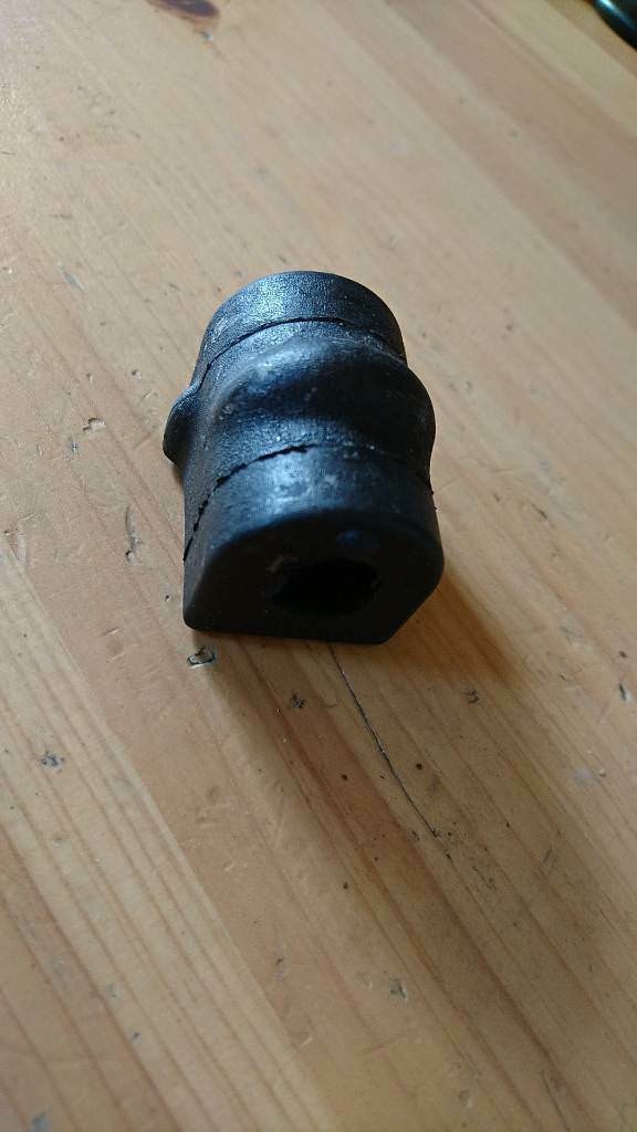 Opel Monza Stabilager vorn neu original GM