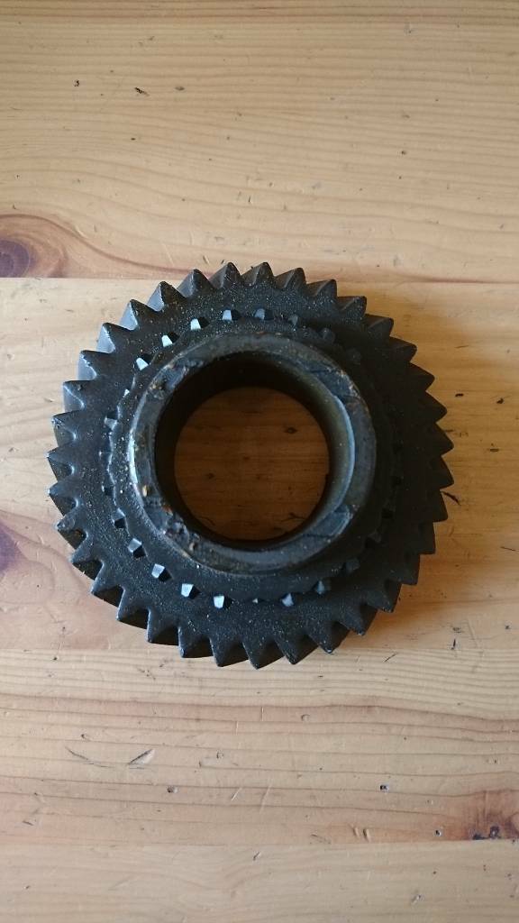Opel Getriebezahnrad F10 F13 Getriebe Dritter Gang neu original GM