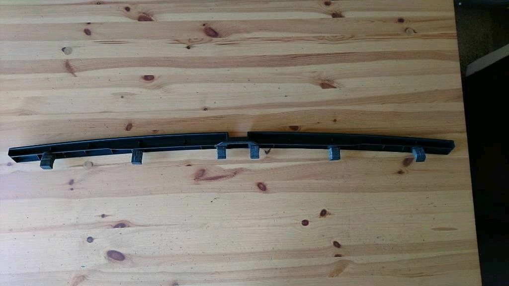 Vectra A Kofferraum Griff Leiste neu original GM