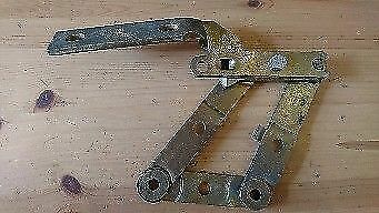 Omega A Motorhaube Scharnier rechts Neu Original GM