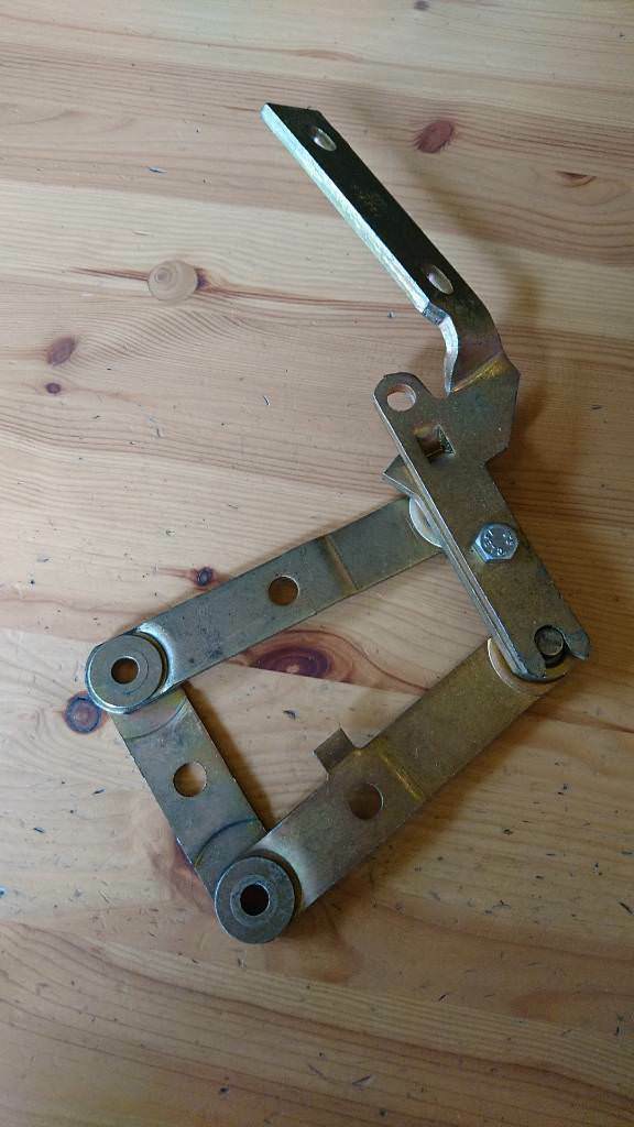 Omega a Haubenschanier rechts neu original gm 1912307